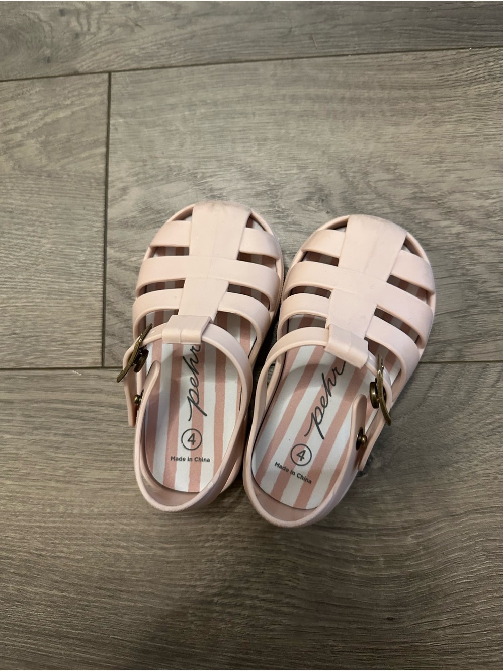 Pehr Sandals - Size 4
